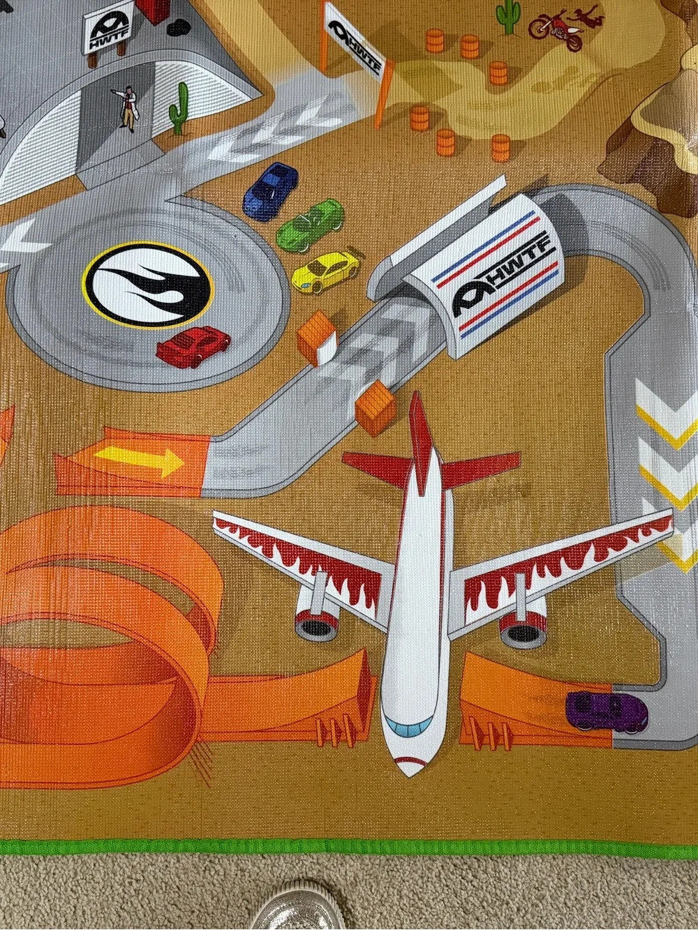 Hot Wheels Play Rug - Green-Trim Racing Adventure